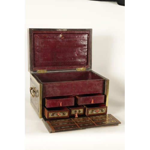 600 - AN EARLY 18TH CENTURY GERMAN PEWTER, BRASS AND TORTOISESHELL BOULLE WORK TABLE CABINET IN THE MANNER... 