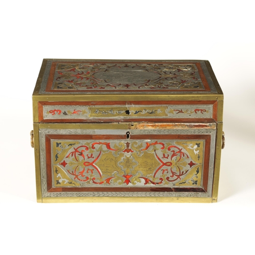 600 - AN EARLY 18TH CENTURY GERMAN PEWTER, BRASS AND TORTOISESHELL BOULLE WORK TABLE CABINET IN THE MANNER... 