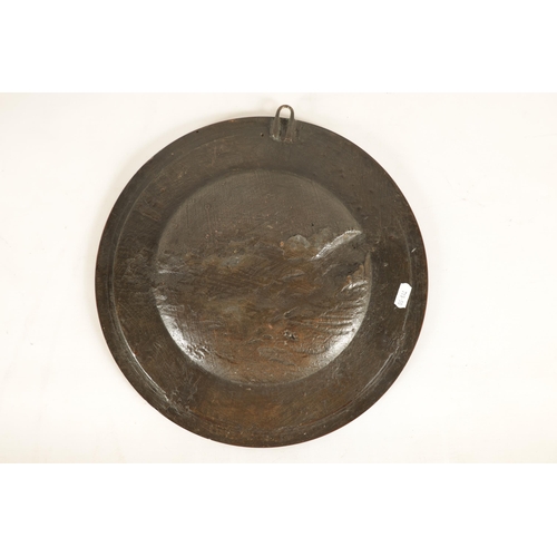 687 - A 19TH CENTURY FRENCH JAPANESQUE BRONZE CHARGER of brown patination with gilt highlights finely cast... 