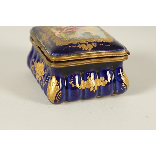 88 - AN 18TH CENTURY SEVRES STYLE PORCELAIN BOX with painted romantic figural country scene to the hinged... 