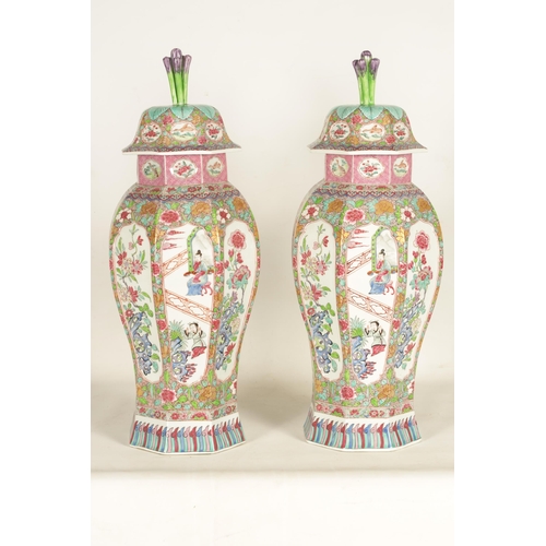 91 - A FINE PAIR OF 19TH CENTURY SAMSON ORIENTAL STYLE VASES AND COVERS of octagonal bulbous form with sh... 