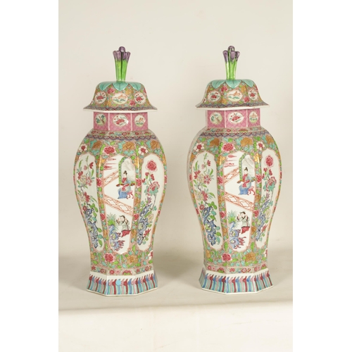 91 - A FINE PAIR OF 19TH CENTURY SAMSON ORIENTAL STYLE VASES AND COVERS of octagonal bulbous form with sh... 