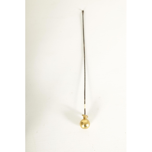 923 - SAMUEL GUY, LONDON. AN EARLY 18TH CENTURY BRASS LANTERN CLOCK the 8