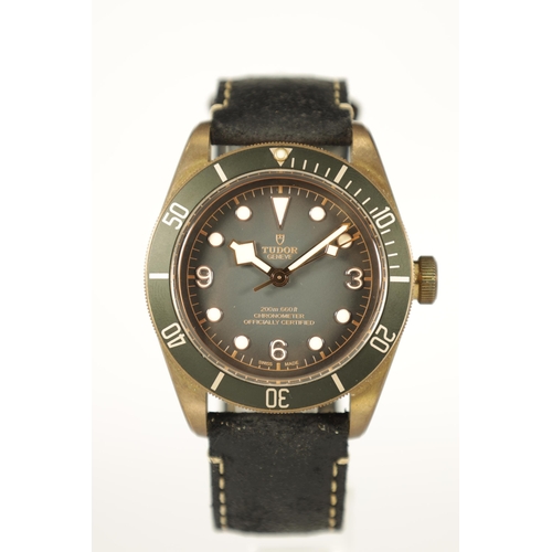 328 - A GENTLEMAN'S TUDOR BLACK BAY BRONZE AUTOMATIC WRIST WATCH reference no. 79250BA, fitted with the or... 