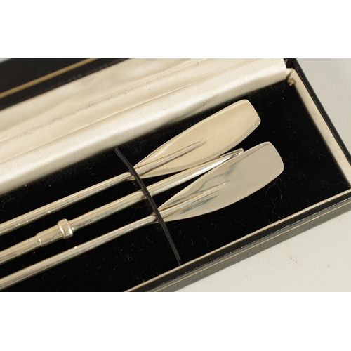 356 - A CASED SET OF THREE SILVER COCKTAIL STIRRERS modelled as Oars - hallmarked London 2000 makers CS (2... 