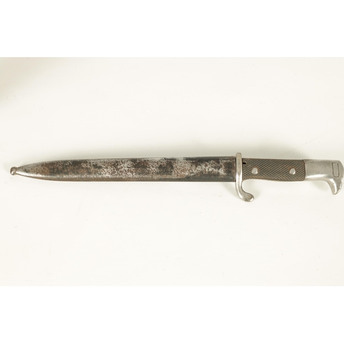 397 - A WWI GERMAN PRESENTATION BAYONET with a 