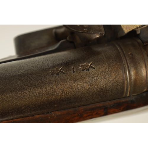 398 - AN EARLY 19TH CENTURY BROWN BESS FLINTLOCK RIFLE BY WILLIAM KETLAND with 42