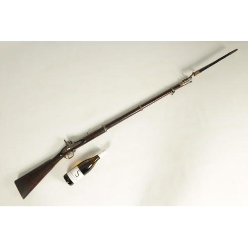 424 - A MID 19TH CENTURY ENFIELD 1859 PATTERN THREE BAND PERCUSSION MUSKET fitted a full stock with flat s... 