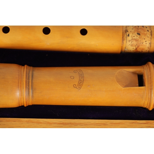 31 - A CASED WOBERLENDER ALTO RECORDER BY RICHARD PALM OF U.S.A. Made of boxwood with impressed makers ma... 