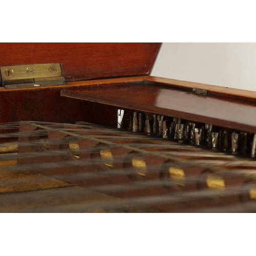 53 - A FINE EARLY 19TH CENTURY REGENCY HAMMERED DULCIMER IN FLAMED MAHOGANY CASE of museum quality fitted... 