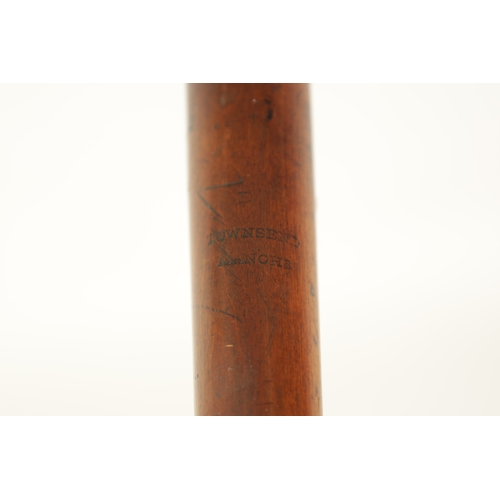 81 - A 19TH CENTURY MILITARY FLUTE BY TOWNSEND, MANCHESTER turned in maple with brass key and brass colla... 