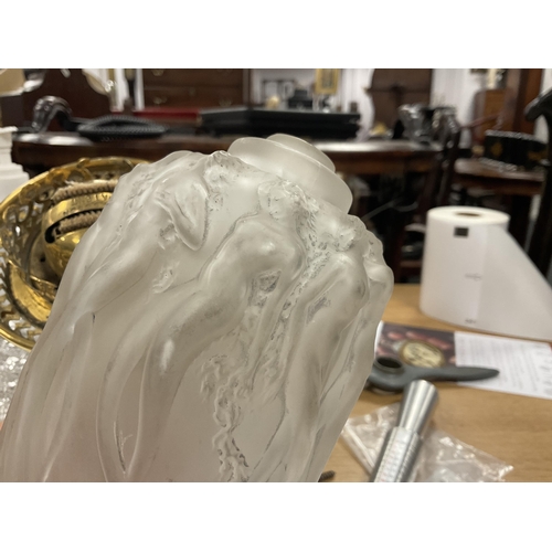 10 - A RENE LALIQUE OPALESCENT 'SIRENES' BRULE PARFUMS FROSTED PERFUME BURNER with original domed top and... 