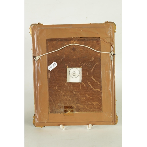 34 - AN EARLY 20TH CENTURY PARAGON CHINA OVAL CONVEX PORCELAIN PLAQUE PAINTED BY F. MICKLEWRIGHT inscribe... 