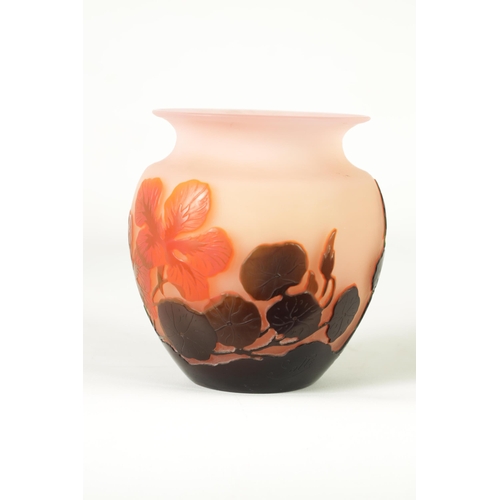 8 - EMILE GALLE (1846-1904). AN ART NOVEAU THREE COLOUR FIRE POLISHED CAMEO GLASS VASE decorated with fl... 