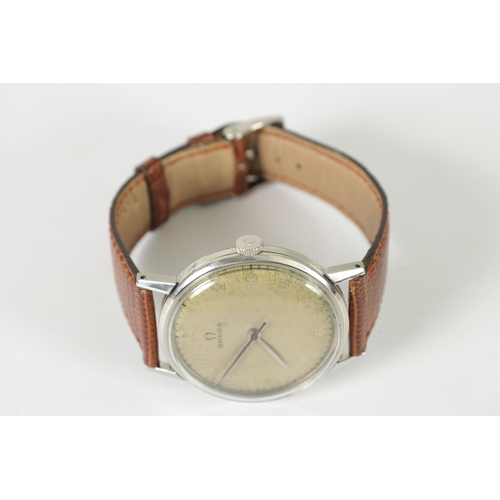 294 - A GENTLEMAN’S VINTAGE STEAL JUMBO OMEGA WRISTWATCH on snakeskin strap with Omega buckle, the silvere... 