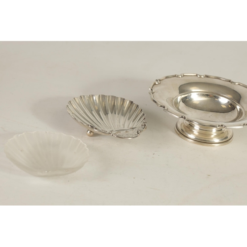 341 - A GEORGE VI SILVER SWEETMEAT DISH of plain pedestal form with dished centre enclosed by a scalloped ... 