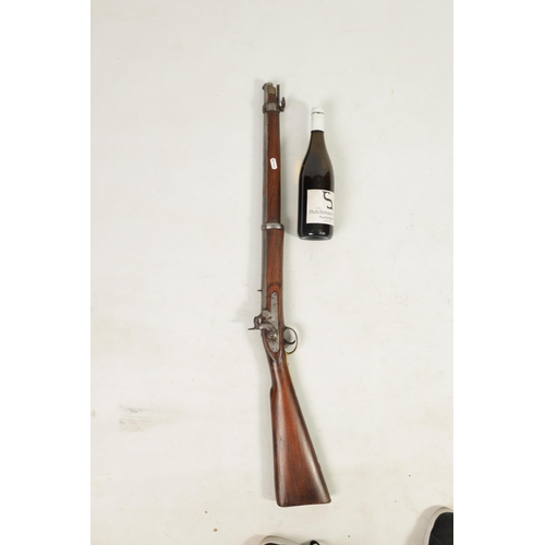 371 - A 19TH CENTURY PERCUSSION SERVICE CARBINE with sighted barrel, the full stock with steel stirrup ram... 