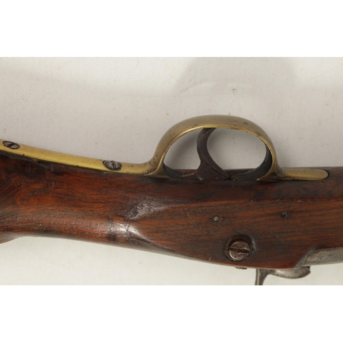 371 - A 19TH CENTURY PERCUSSION SERVICE CARBINE with sighted barrel, the full stock with steel stirrup ram... 