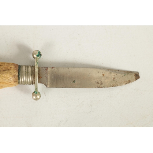 377 - A 20TH CENTURY OVERSIZED FOLDING KNIFE bearing stamp of 'JOSEPH RODGERS & SONS' to the blade, with e... 