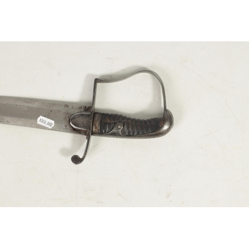 393 - A LIGHT DRAGOON TROOPER’S 1796 PATTERN SWORD with broad curved blade stamped 'Osborn' to the top fla... 