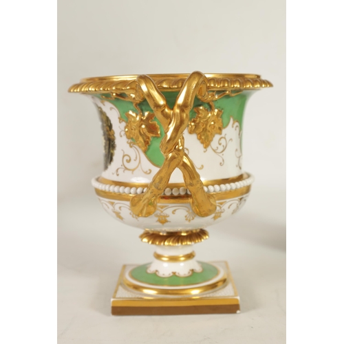 49 - AN EARLY 19TH CENTURY FLIGHT BARR & BARR, WORCESTER PORCELAIN TWO HANDLED URN SHAPED VASE the richly... 