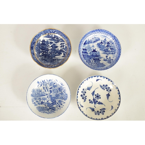 60 - A COLLECTION OF 18TH CENTURY BLUE AND WHITE CAUGLEY AND OTHER TEA BOWLS AND SAUCERS of varying patte... 