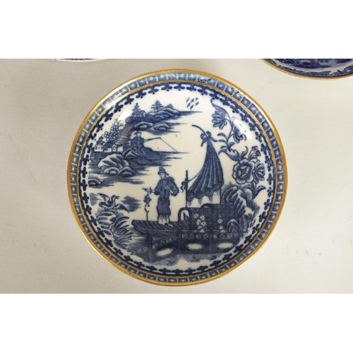 69 - AN 18TH CENTURY WORCESTER PORCELAIN TEA BOWL AND SAUCER decorated in the 'Bandstand' pattern within ... 