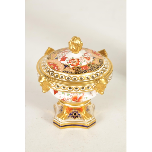 72 - A 19TH CENTURY SPODE PORCELAIN POTPOURRI JAR AND COVER the urn-shaped body with gilt mask head mount... 