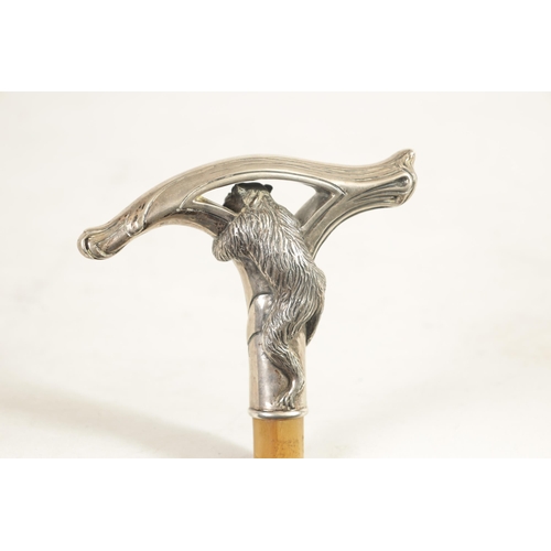 458 - A FINE LATE 19TH CENTURY ART NOUVEAU STYLE RHINOCEROS HORN SILVER MOUNTED WALKING CANE with solid si... 