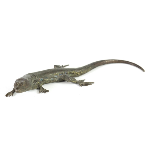 563 - A LATE 19TH CENTURY BERGMAN STYLE COLD PAINTED BRONZE SCULPTURE OF A LIZARD (26cm long)