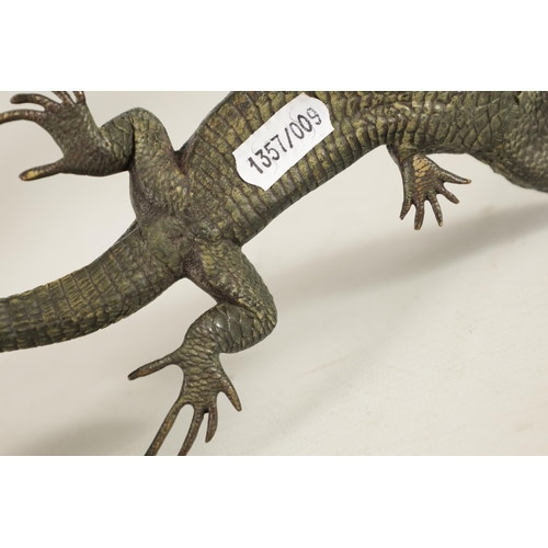 563 - A LATE 19TH CENTURY BERGMAN STYLE COLD PAINTED BRONZE SCULPTURE OF A LIZARD (26cm long)