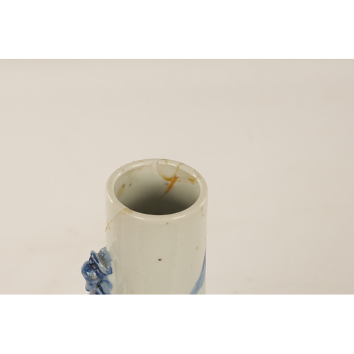 174 - A 19TH CENTURY CHINESE BLUE AND WHITE BOTTLE the shouldered body with a slender neck and lizard hand... 