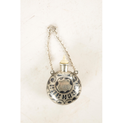 367 - A 19TH CENTURY RUSSIAN NIELLO SILVER SCENT BOTTLE with foliage decoration - in fitted leather case (... 