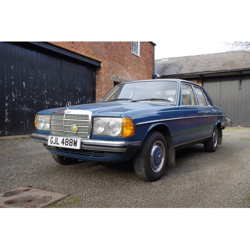 106 - A 1981 MERCEDES 200 IN LABRADOR BLUE two previous owners from new, genuine 48000 miles, in good runn... 