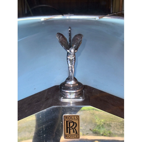 109 - A 1933 ROLLS-ROYCE 20/25 LIMOUSINE Registration no. WAS 268. Finished in a two-tone cream and baby b... 