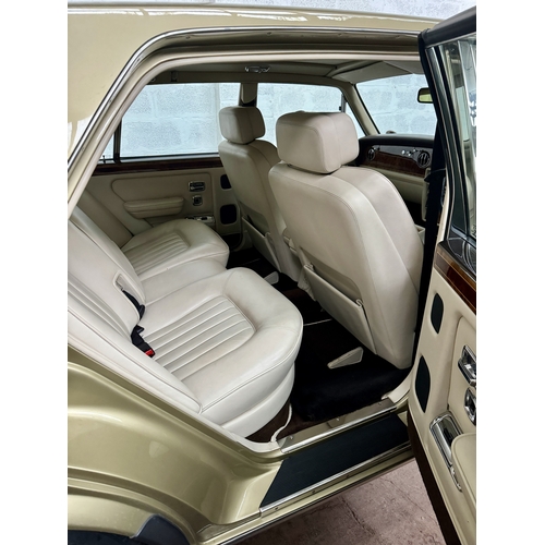 110 - A 1993 ROLLS-ROYCE SILVER SPIRIT II. 6750cc V8. Registration no. K699 SAB. Finished in gold, this Si... 