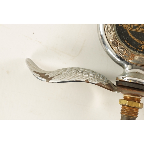 73 - A WINGED BOYCE MOTO METER RADIATOR CAP/CAR MASCOT with enclosed thermometer gauge (20cm wide)