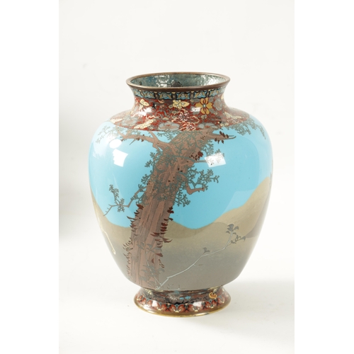 125 - AN UNUSUAL AND RARE JAPANESE MEIJI PERIOD CLOISONNE ENAMELLED VASE decorated with a standing wolf in... 