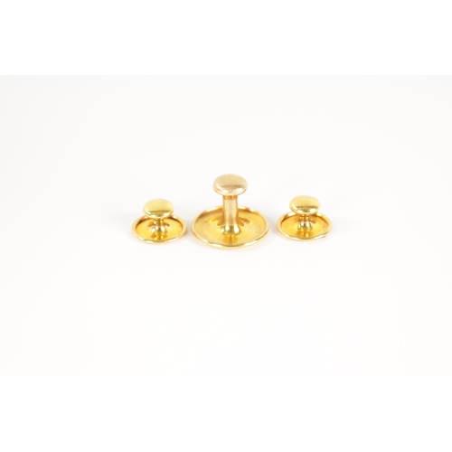 199 - A BOXED SET OF THREE 9CT GOLD GENTLEMAN’S DRESS STUDS in fitted labelled leather box. 1.96g