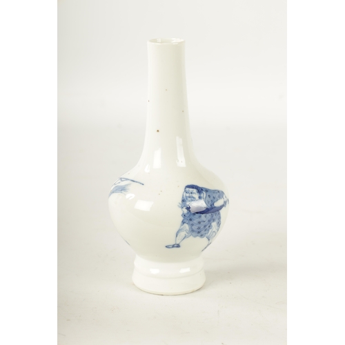 88 - A GOOD 18TH CENTURY CHINESE BLUE AND WHITE BOTLE VASE with an emperor on horse base - bearing six ch... 