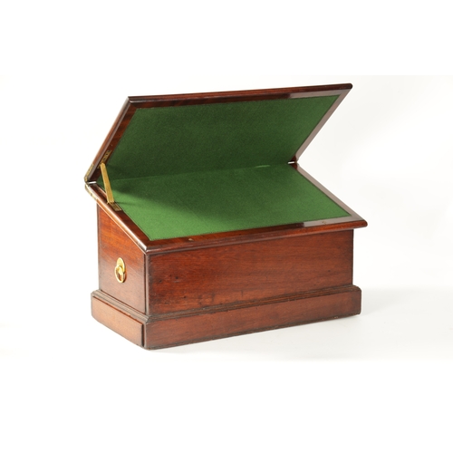 370 - AN UNUSUAL GEORGE II MAHOGANY DESK / WRITING BOX with adjustable baize lined top above a fitted long... 