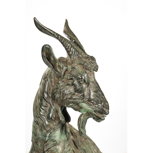 416 - GIOVITA LOMBARDI (1837 - 1876). A MASSIVE LIFE SIZE 19TH CENTURY GREEN PATINATED BRONZE ANIMALIA GRO... 