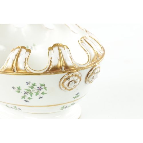 23 - A LATE 18TH CENTURY DIHL & GUERHARD PORCELAIN SERVING BOWL with leaf moulded rim and floral motif de... 