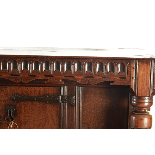 117 - A RARE 17TH CENTURY JOINED OAK CARVED COURT CUPBOARD/BUFFET with arcaded carved and inlaid frieze ab... 