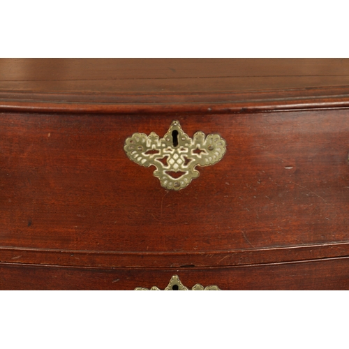 168 - A LARGE GEORGE III CHIPPENDALE PERIOD MAHOGANY COUNTRY HOUSE SERPENTINE CHEST OF DRAWERS with gradua... 