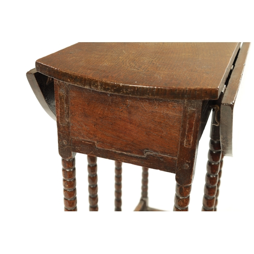 266 - A RARE CROMWELLIAN OAK DROP LEAF GATELEG TABLE OF SMALL SIZE raised on bobbin turned legs joined by ... 