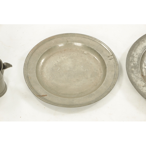 273 - A SET OF FOUR 18TH CENTURY PEWTER PLATES AND A LIPPED TANKARD (52cm diameter and smaller)