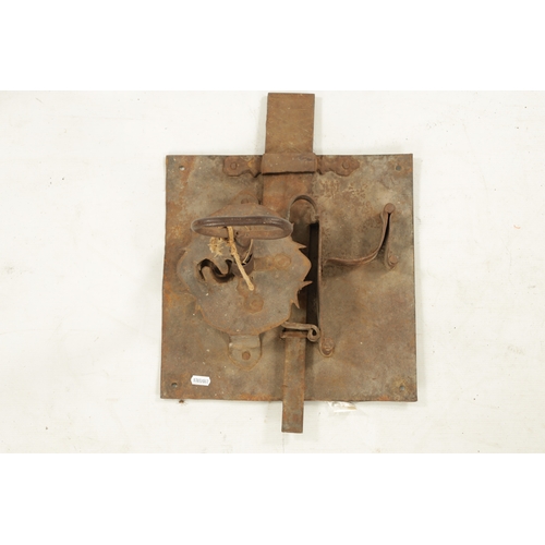 351 - AN EARLY 18TH CENTURY IRON LOCK AND KEY OF LARGE SIZE (48cm wide 34cm deep)