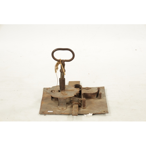 351 - AN EARLY 18TH CENTURY IRON LOCK AND KEY OF LARGE SIZE (48cm wide 34cm deep)