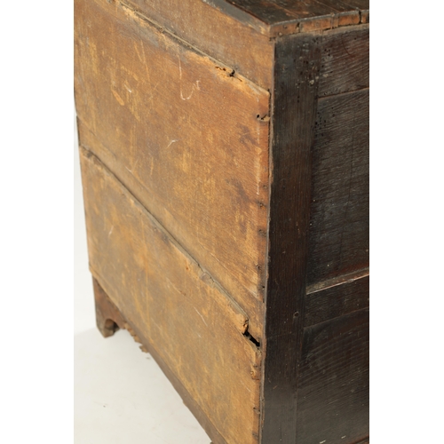 358 - AN EARLY 19TH CENTURY OAK NORFOLK / SUFFOLK CHEST OF DRAWERS having an unusual drawer configuration.... 